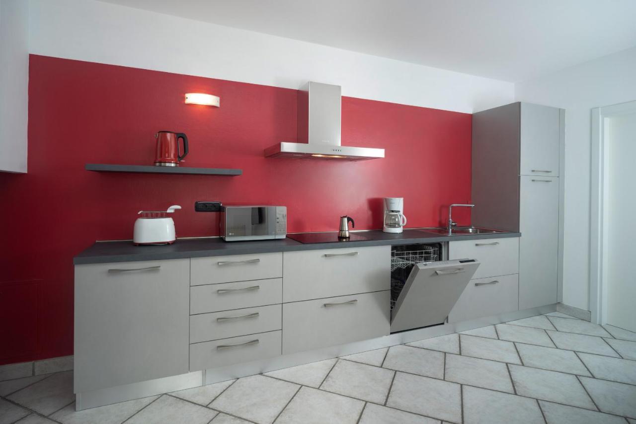 Casa Carla Aparthotel Torbole Sul Garda ภายนอก รูปภาพ